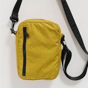 BAGGU lentil Sport Crossbody Bag